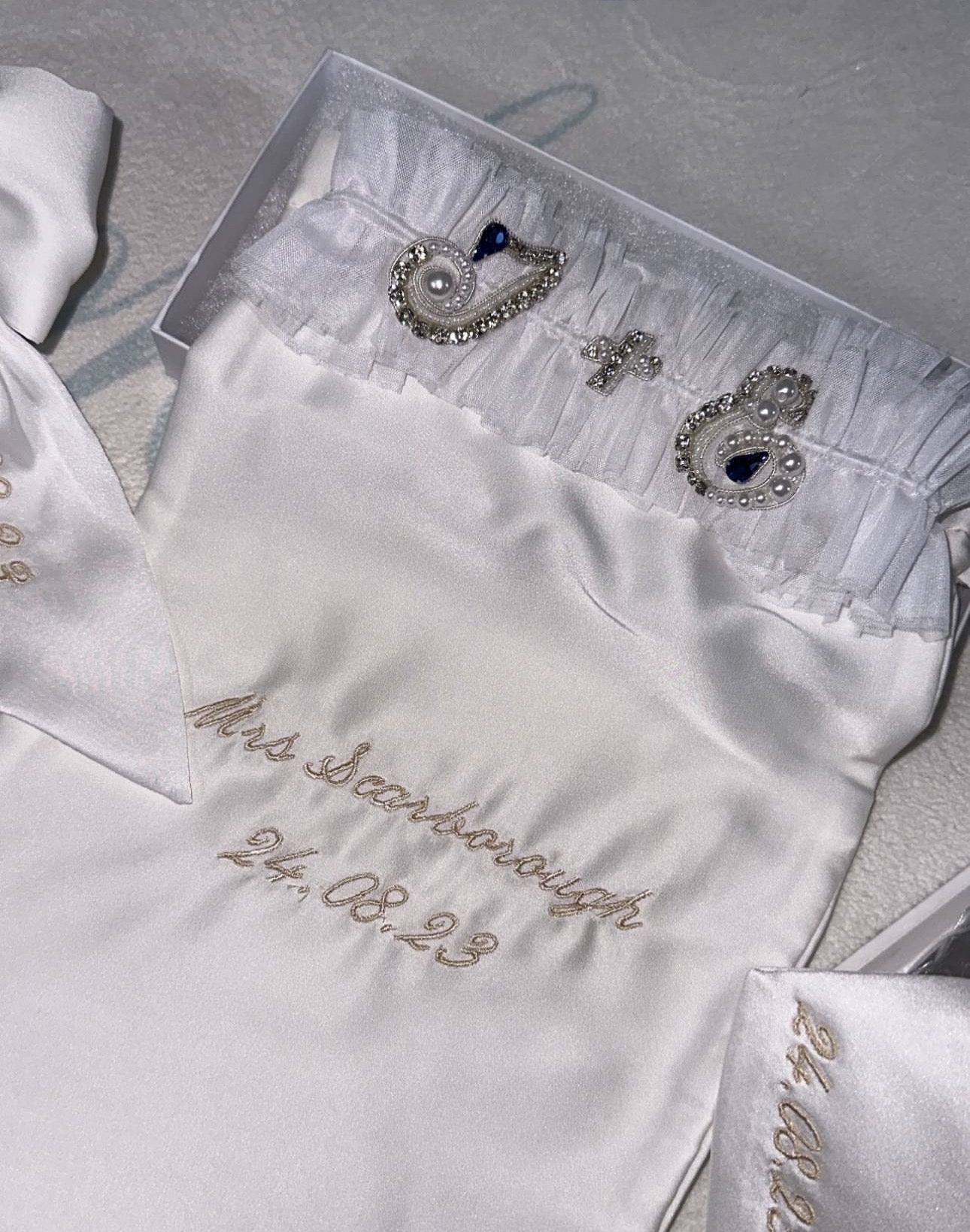 Initial Garters