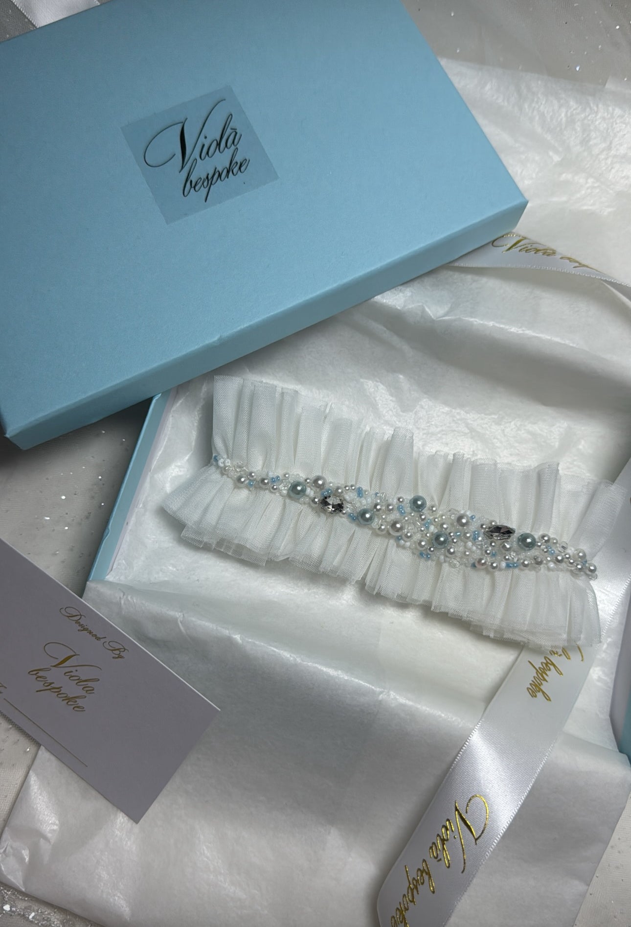 Baby Blue Pearl Garter