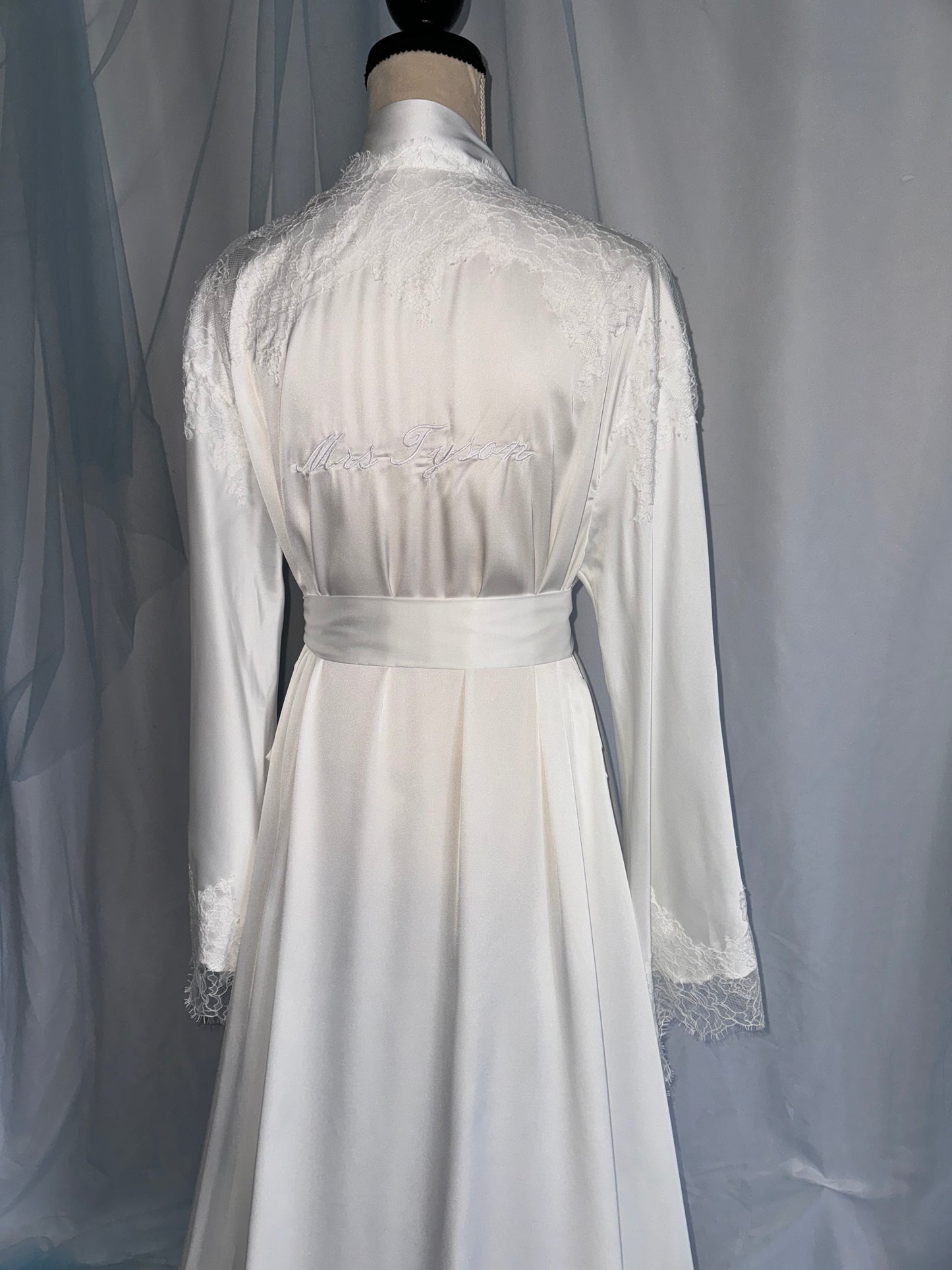 Chantilly Lace Pure Silk Gown