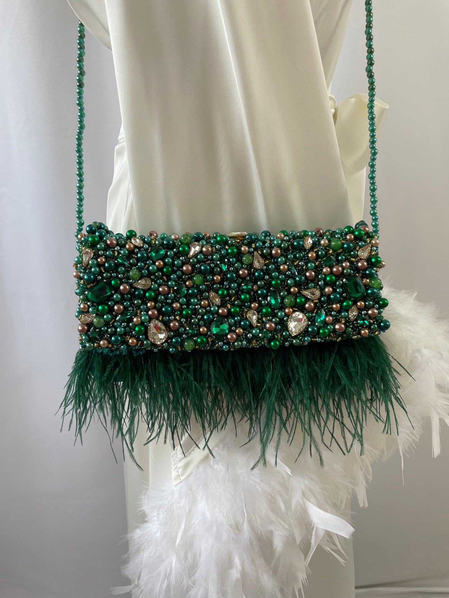 Green Hand beaded pearl bag