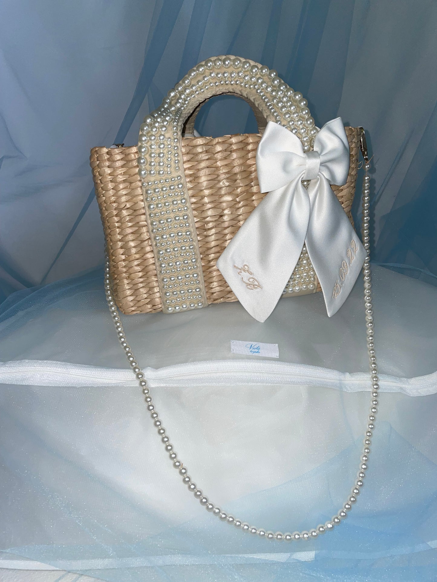 Wicker Bag & Bow
