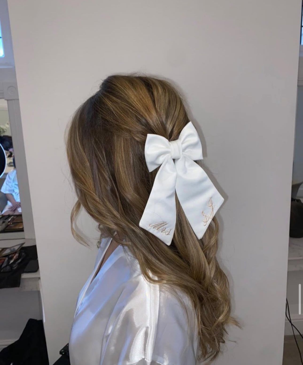 Embroidered bow