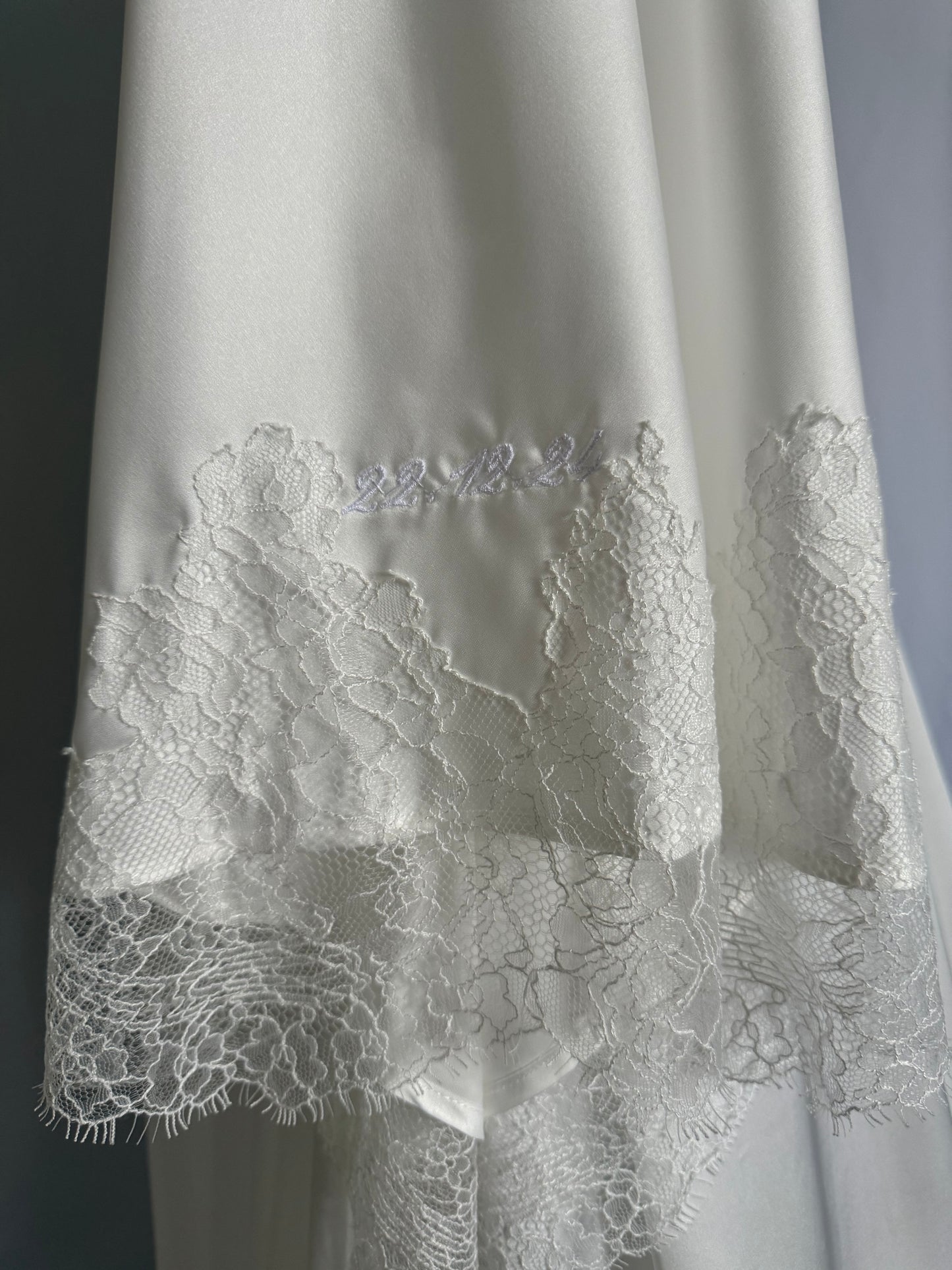 Chantilly Lace Pure Silk Gown